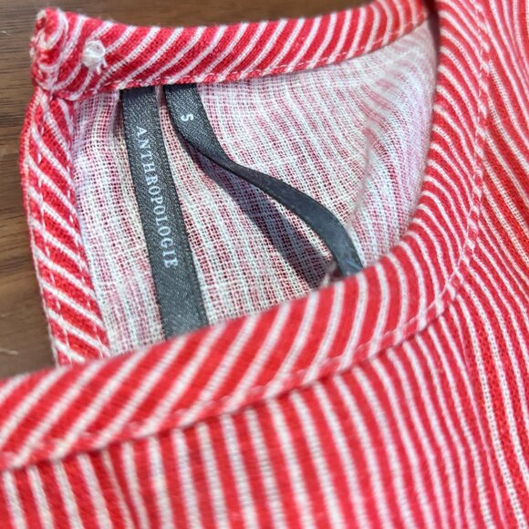 NWT - Anthropologie Short-Sleeve Smocked Linen Top - Raspberry - Picture 7 of 7